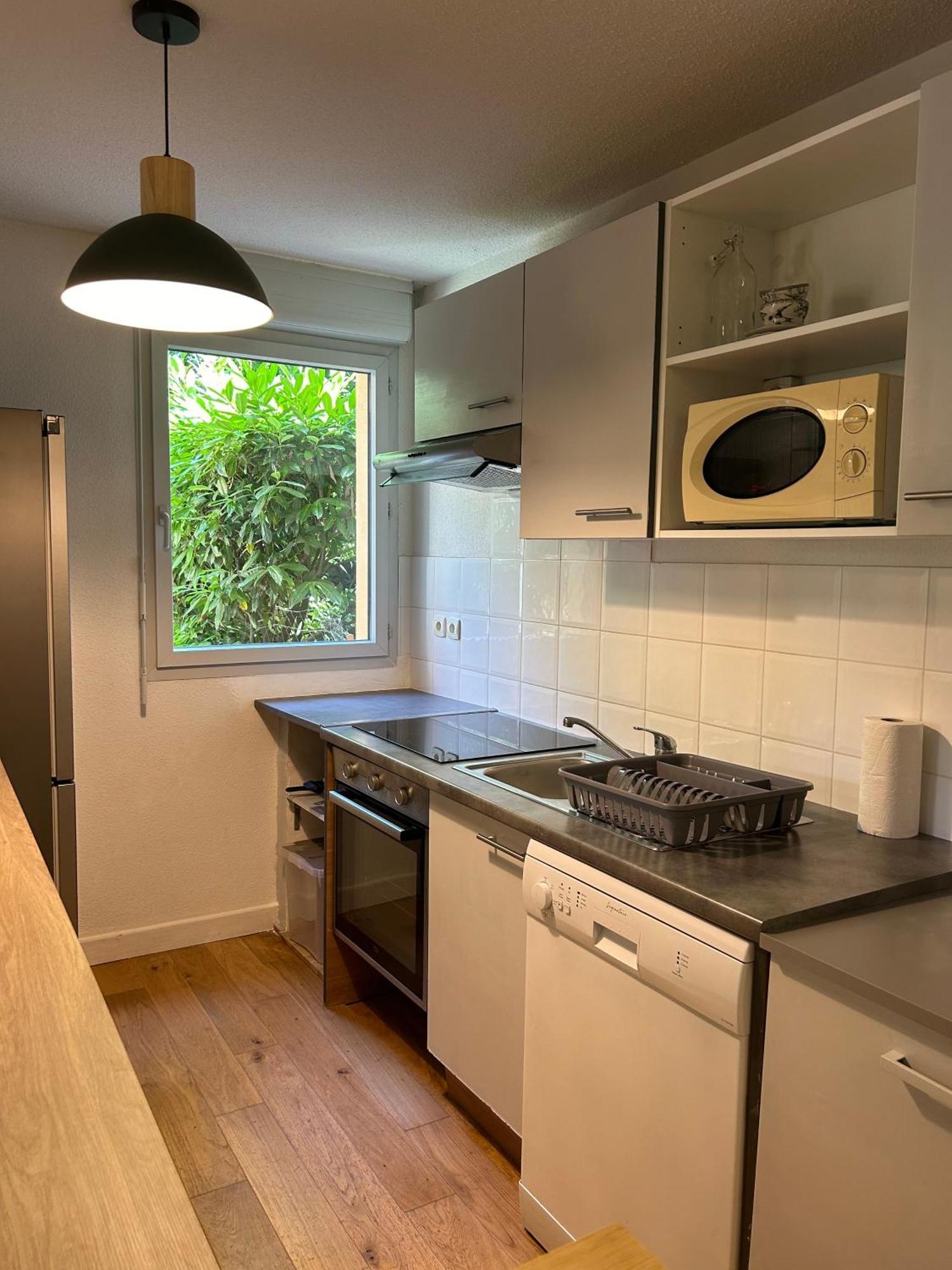L'emile Lecrivain Parking Facile Appartement