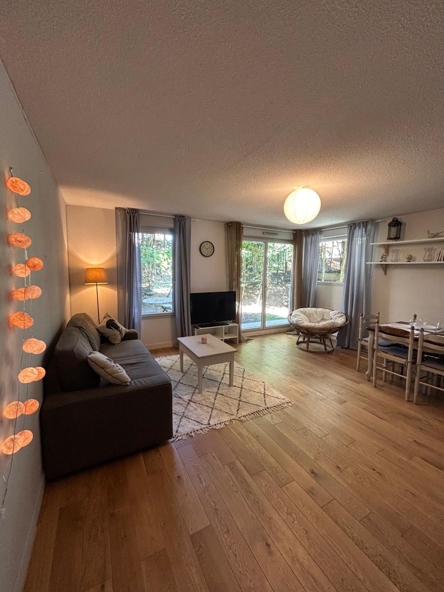 Appartement L'emile Lecrivain Parking Facile